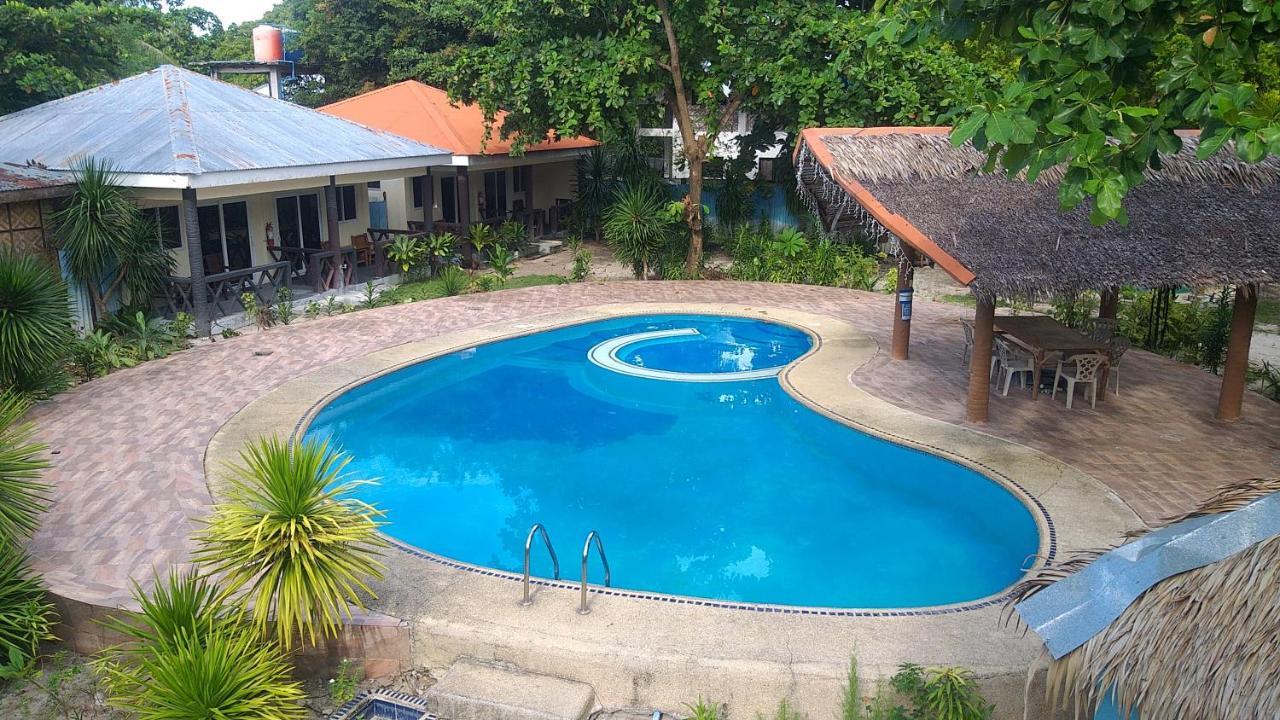 Hotel The Shark'S Tail Dive Center Daanbantayan Esterno foto
