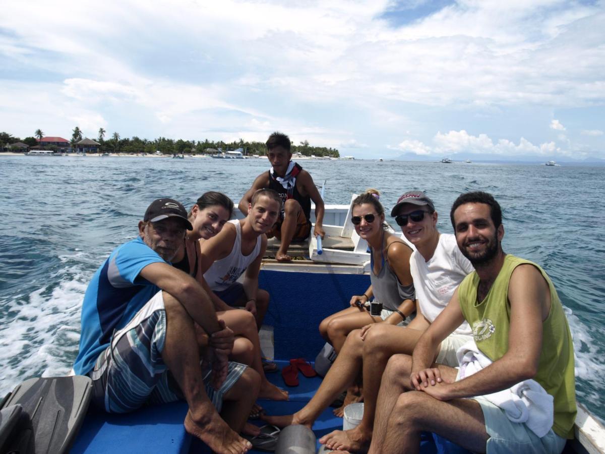 Hotel The Shark'S Tail Dive Center Daanbantayan Esterno foto