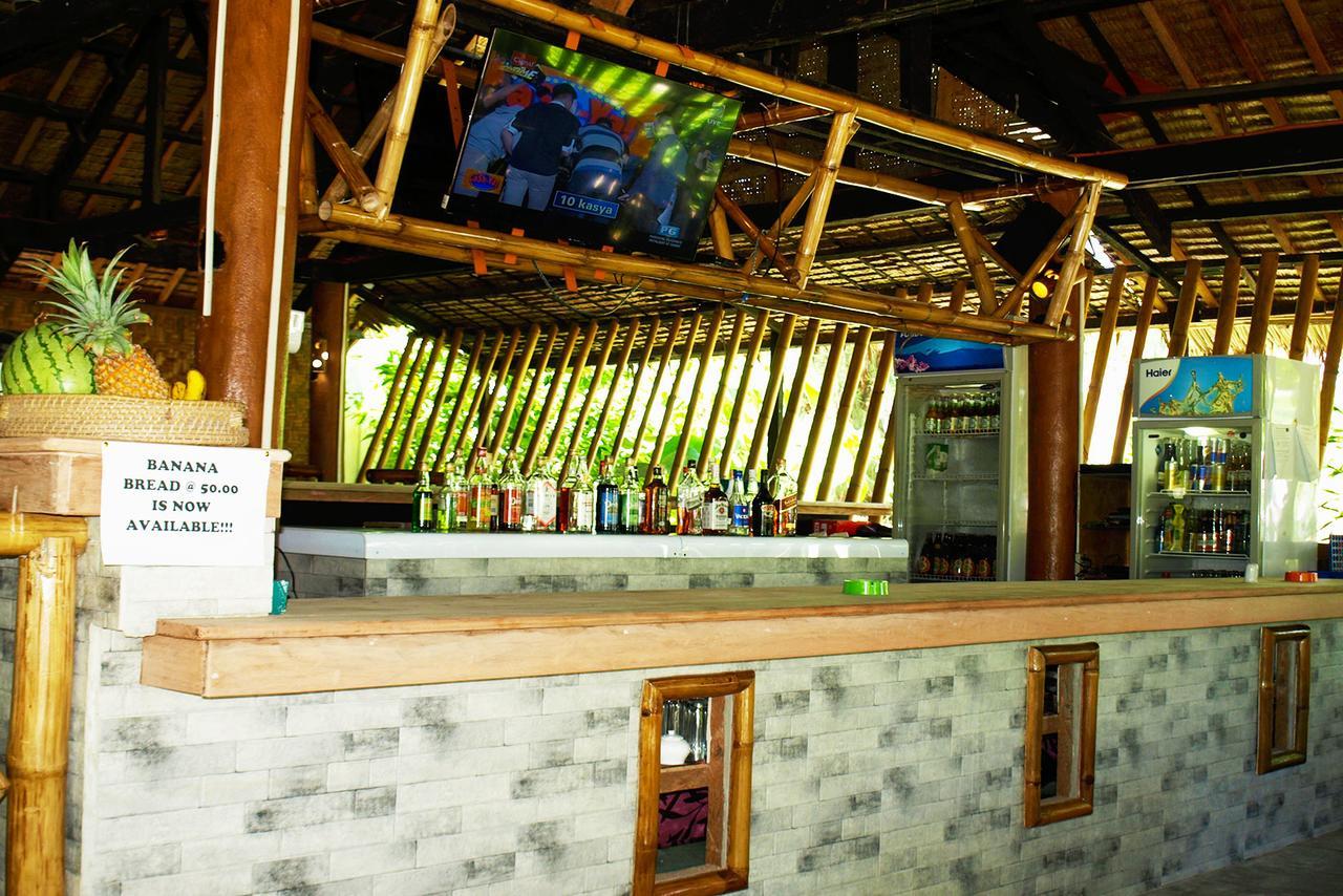 Hotel The Shark'S Tail Dive Center Daanbantayan Esterno foto